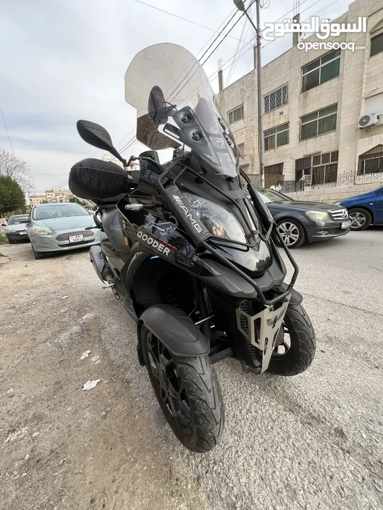 سكوتر كوادرو فل كامل 3 عجال 350cc للبدل ع سيارة او للبيع مع دفع الفرق الافخم بالاردن