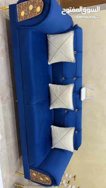 طقم كنب 7 مقاعد استعمال بسيط جداً