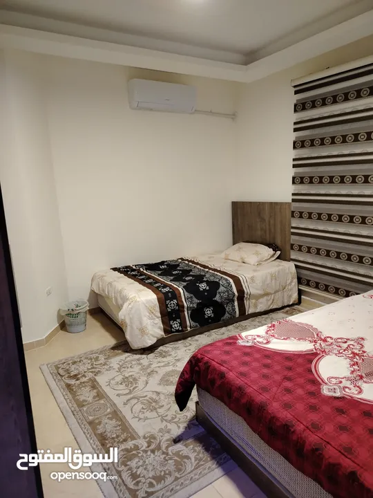شقه مفروشه للايجار ابونصير مطله على شارع الأردن