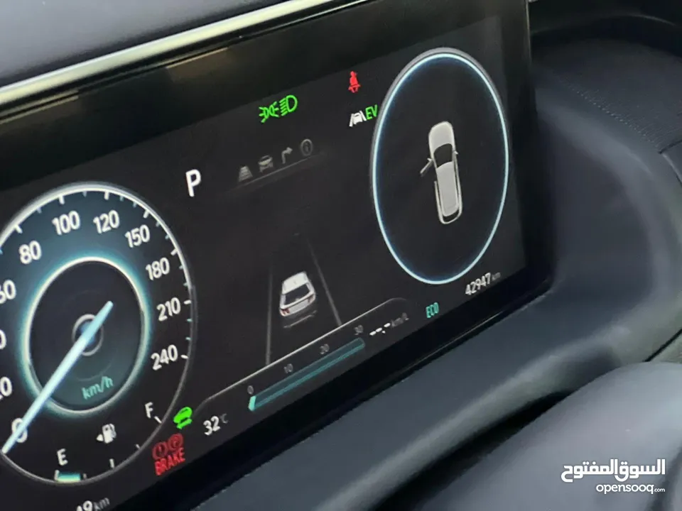 هونداي توسان/2022 فل الفل بدون فتحة سقف  2x4 ///240Hp بنزين + كهرباء  ( Haybrid) 1600cc