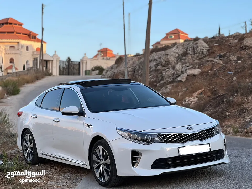 Kia K5 النسخة الرياضية