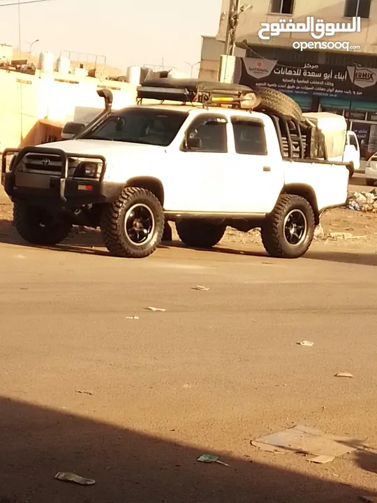 تويوتا هيلكس