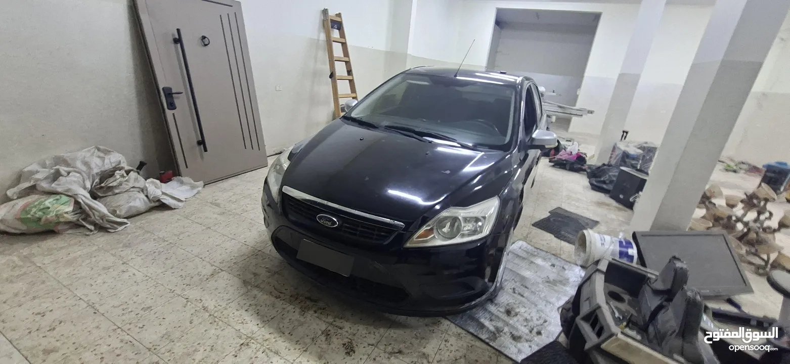 فورد فوكس موديل 2010_اتومتيك _ماتور 1600اصل برايفت فحص نظيف نص كاش ونص شيكات