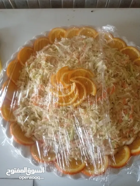 شيف طباخ شرقي وغربي وسلطات ابحث في الفندق عن عمل خبره في الاكل العربي والسلطات