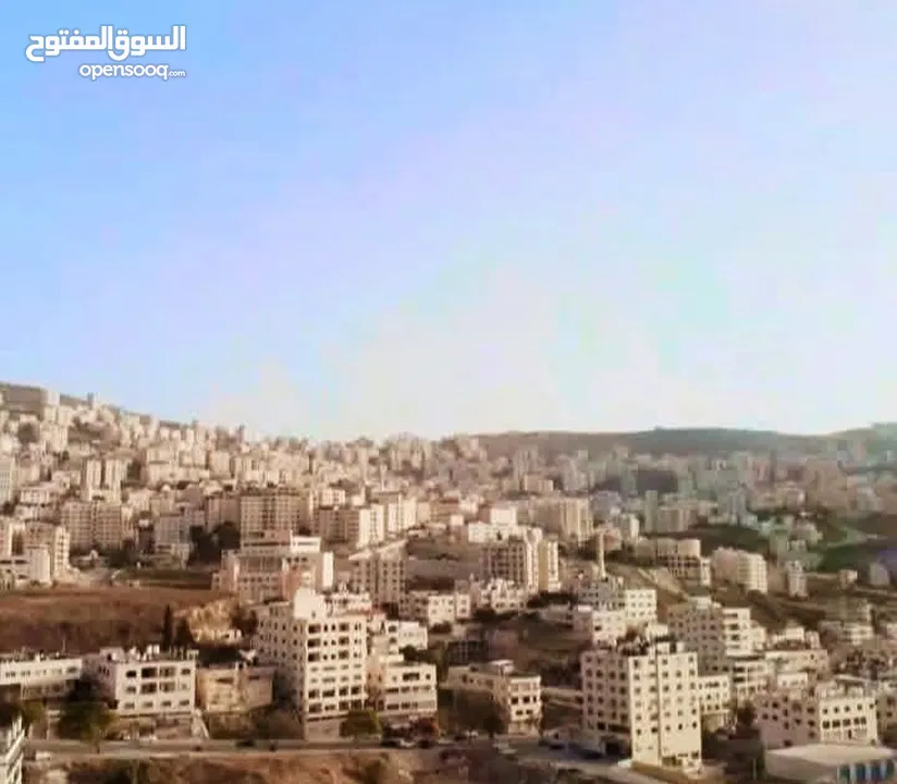 شقة مشطبة غير مفروشة للايجار الشهري في نابلس حي المعاجين اطلالة رائعة متوفر كافة الخدمات ومصعد