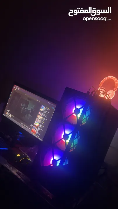 كمبيوتر بصفات مميزة بحالة ممتازة