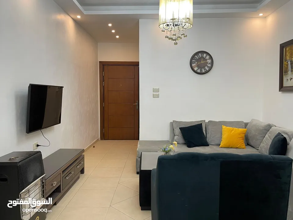 Deluxe Furnished Apartment 2 Rooms for rent شقة ديلوكس مفروشة (غرفتين نوم) للاجار