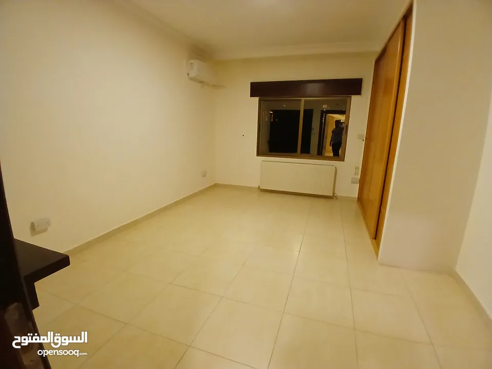 شقة للايجار في دير غبار