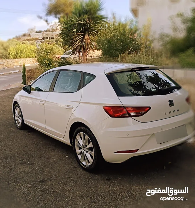 سيارة سيات ليون 2018 -  Seat Leon Car