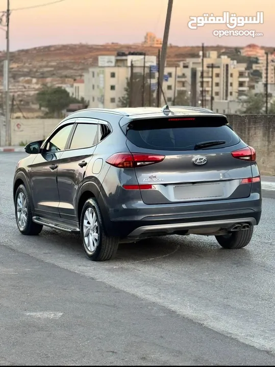 هيونداي توسان ترخيص 2020 طلاء الشركة بالكامل عداد قليل