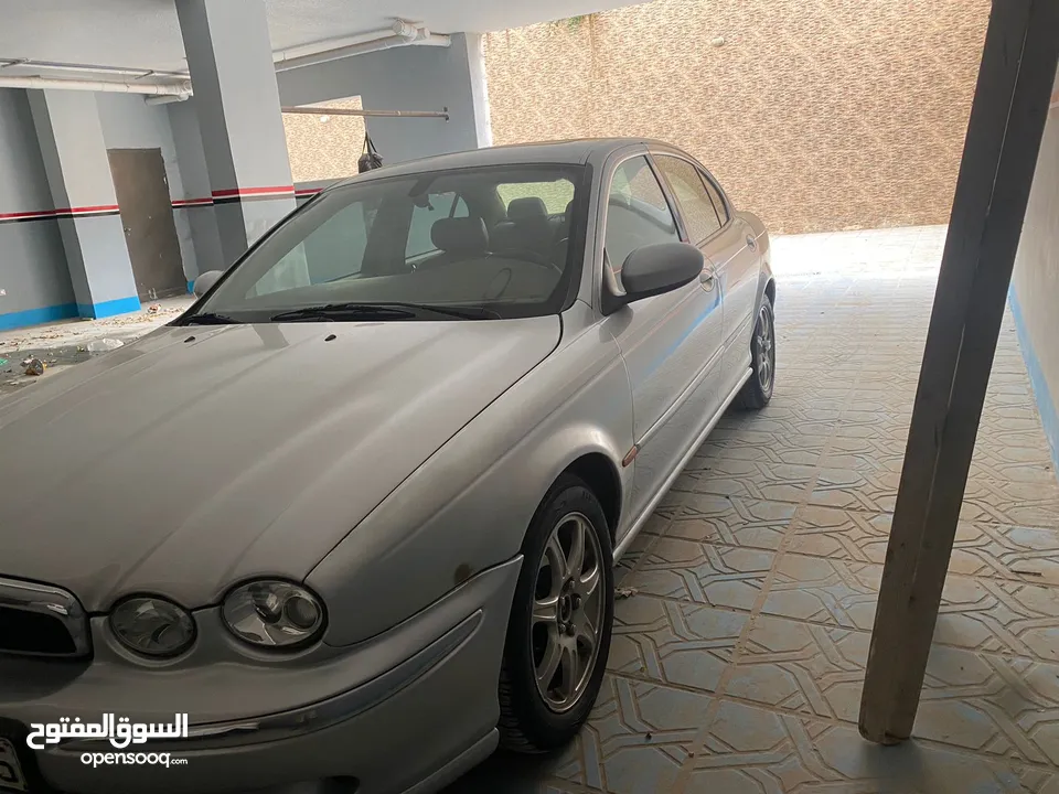 جاكوار 2003
