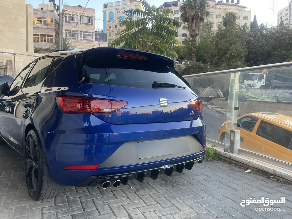 سيات ليون FR black edition مطور 1500