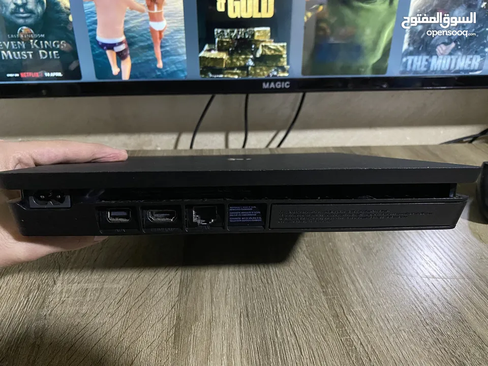 Ps4 slim 1000g ولا ملاحظة