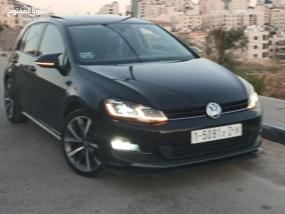 جولف فل كامل اضافات طلاء الشركة المنتجة محرك1400تربو اتوماتيك عداد 100الف فقططططط