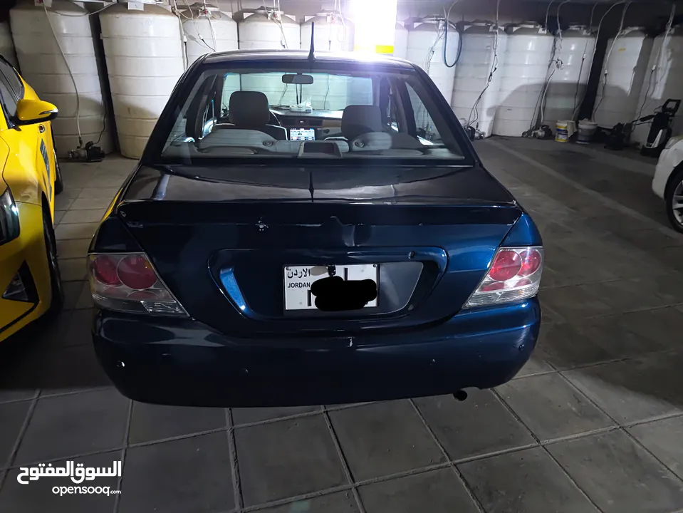 متسوبيشي لانسر GLX 2007 1600 cc وارد الخليج الكويت جميع الإضافات بإستثناء الفتحه وجنط إضافي.