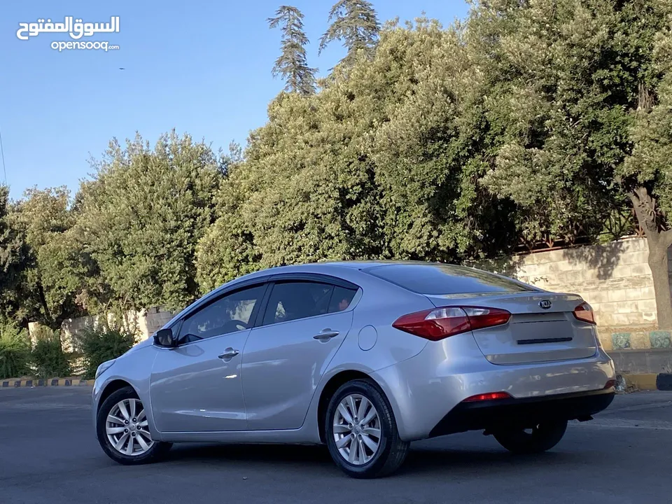 Kia k3 موديل 2013