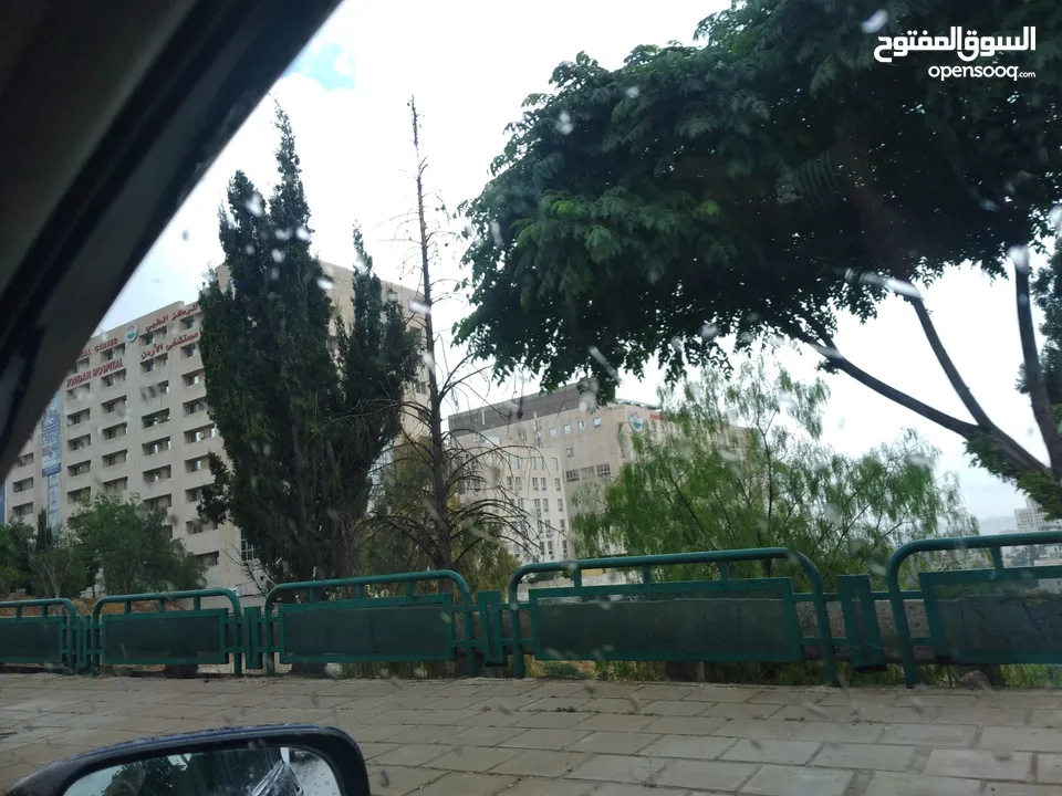 شقة ط2 في وادي صقرة 125 م     جانب مستشفى الأردن