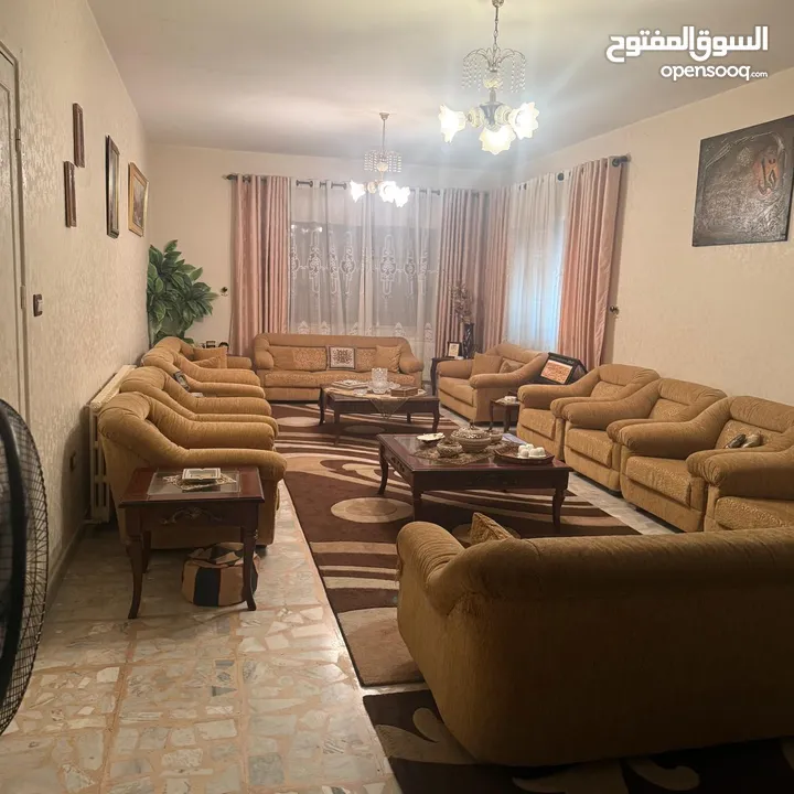 منزل سكني فاخر مستقل طابقين +تسوية حي الرونق بيادر وادي السير-من المالك مباشرة