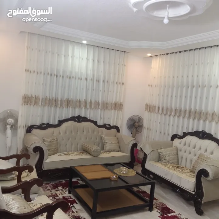طقم كنب بحالة الوكالة استعمال 6 مرات