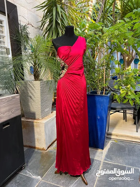 Party dresses one time use for sale