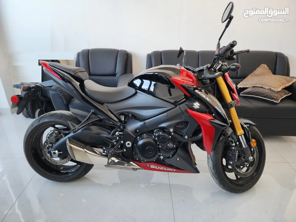 سيكل سوزوكي GSX -S1000 موديل 2018 عداد 7900 كيلو متر