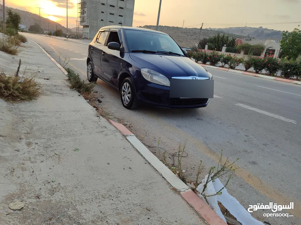 سكودا فابيا بنزين جير عادي 2014