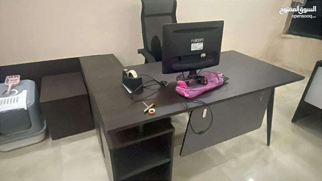 مكاتب وكراسي مدير طبية حديثة مودرن جديدة للبيع