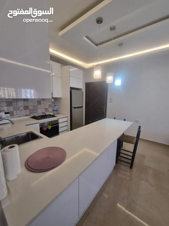 شقة مفروشة للإيجار  ( Property 42228 )-174873600