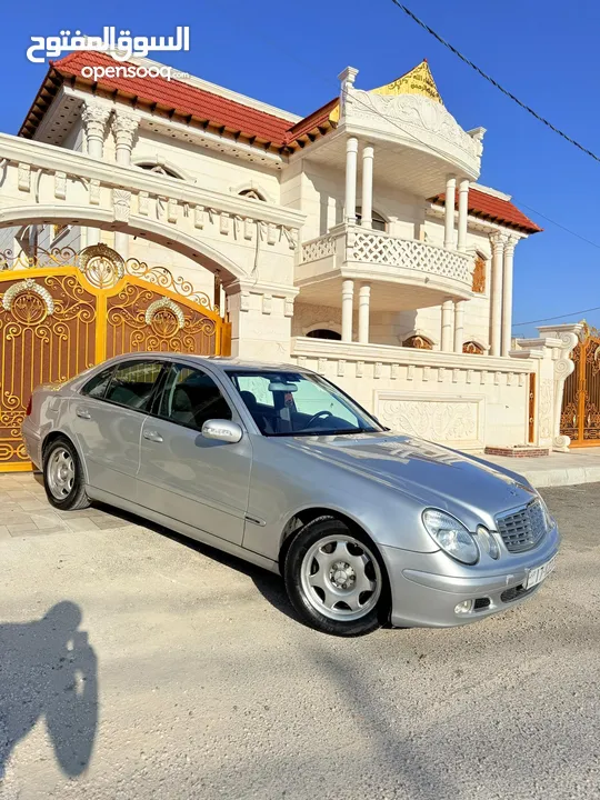 مرسيدس 2004 E200