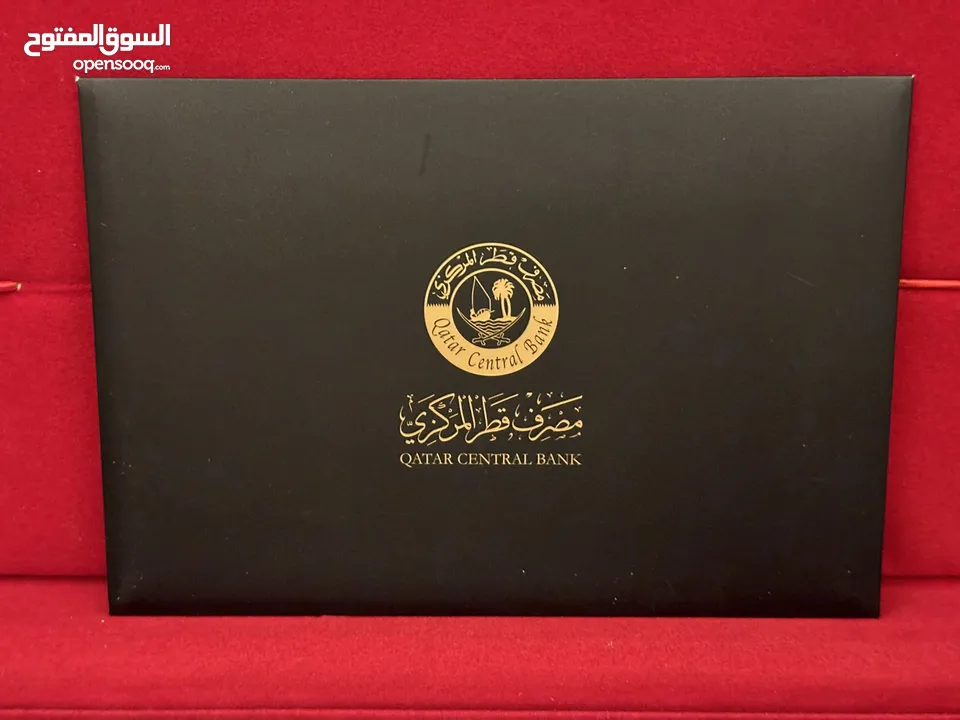 عملات ورقيه ومعدنية