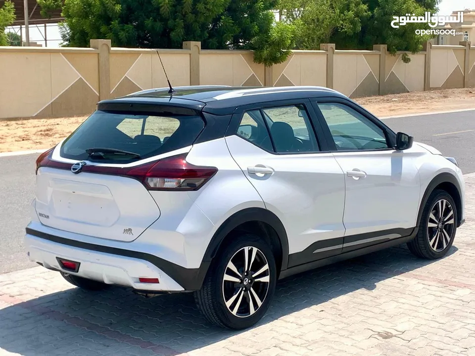 Nissan kicks 2022 SV 1.6 GCC Spec