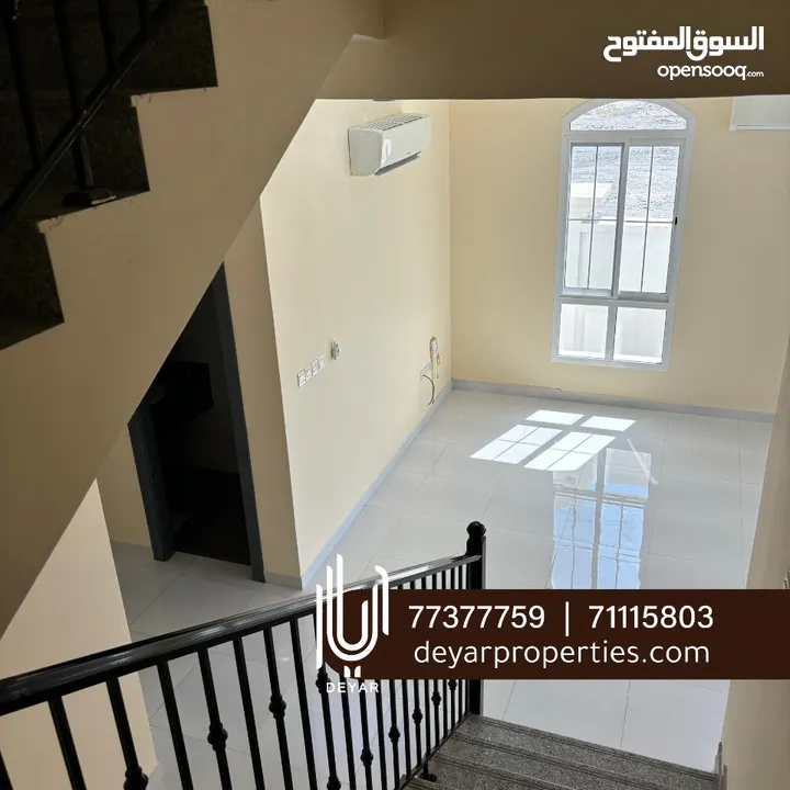 Highly recommended 6BHK villa in Alkhoud