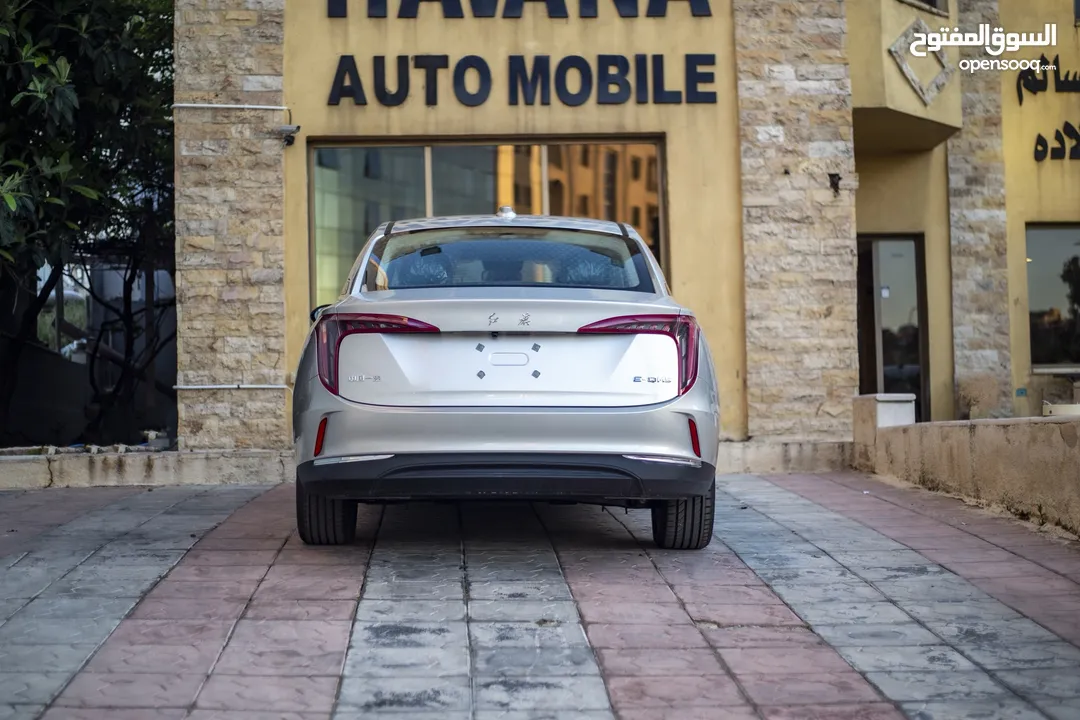 ‏ HONGQI E-QM5 EV 2024 وارد وكفاله الوكاله بدفعه اولى تبداء من 1750 تسليم مفتاح