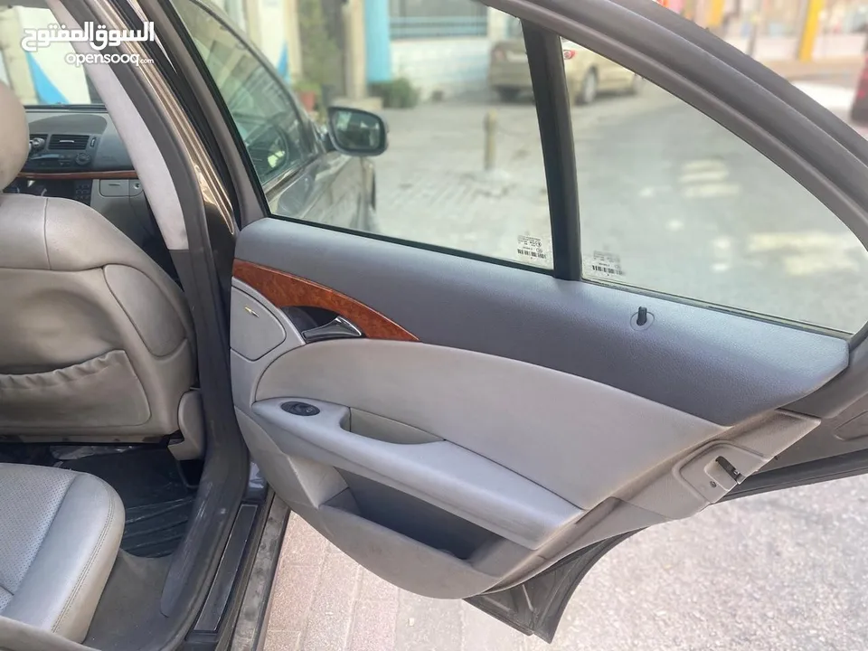 مرسيدس (فتحة) E200 Mercedes Elegance