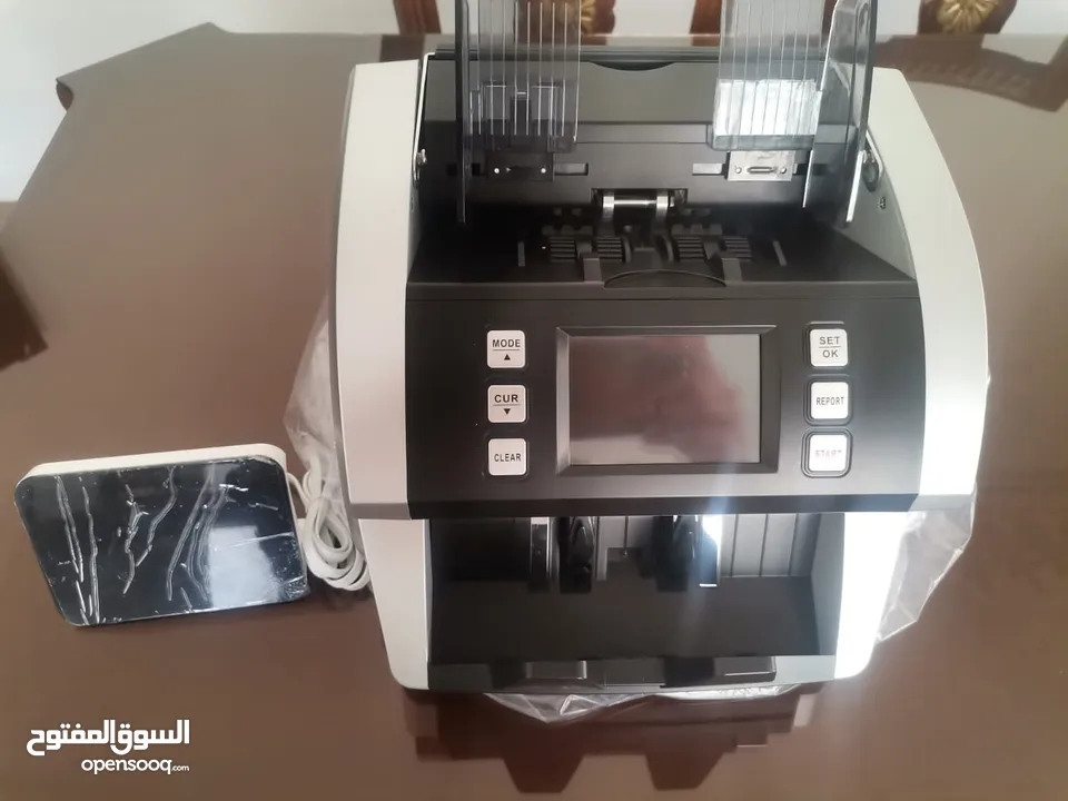 ماكينات عد النقود