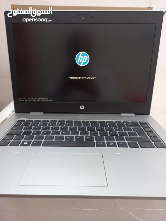 لابتوب hp المعالج amd ryzen 3pro .الهارد 256  ssd الرام 8