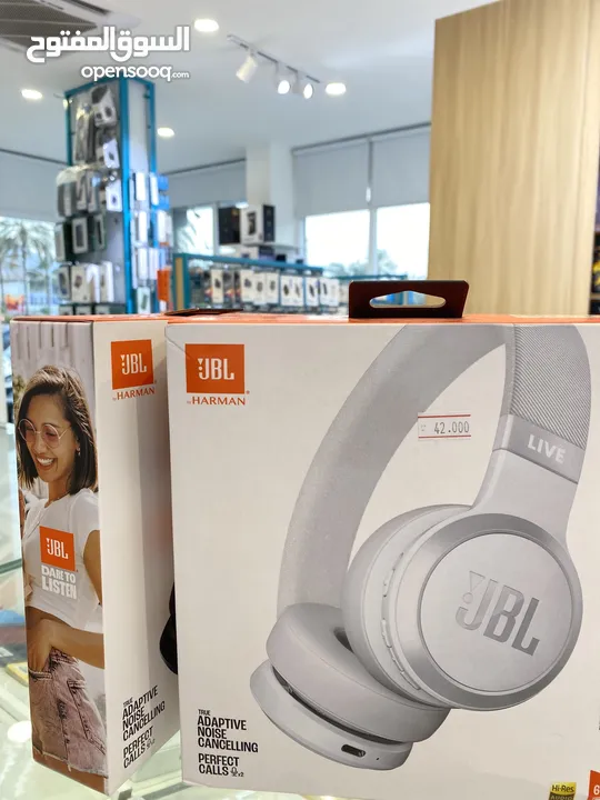 عرض حصري على سماعات JBL