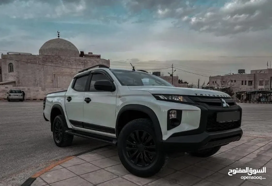 ميتسوبيشي L200 2021