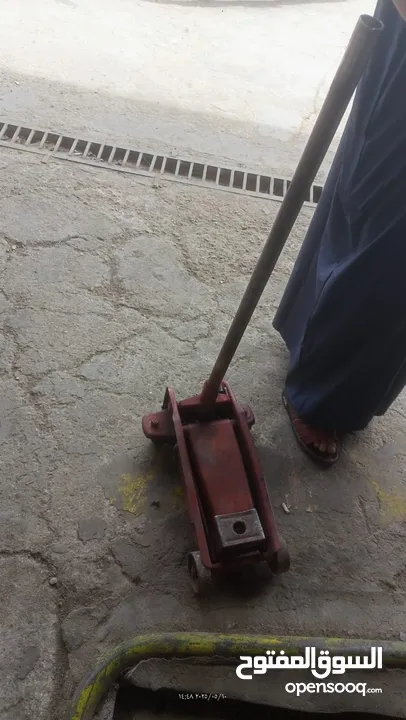 عدة محطة غسيل سيارات متكامله للبيع