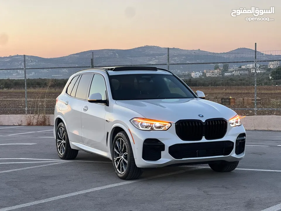 BMW X5  M / PAKIT - 45E 2022 Plug In Haybird Full