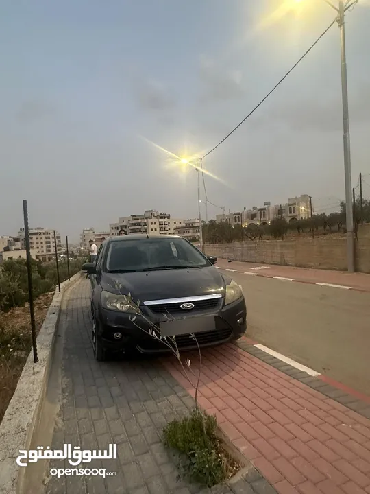 سيارة فورد فوكس