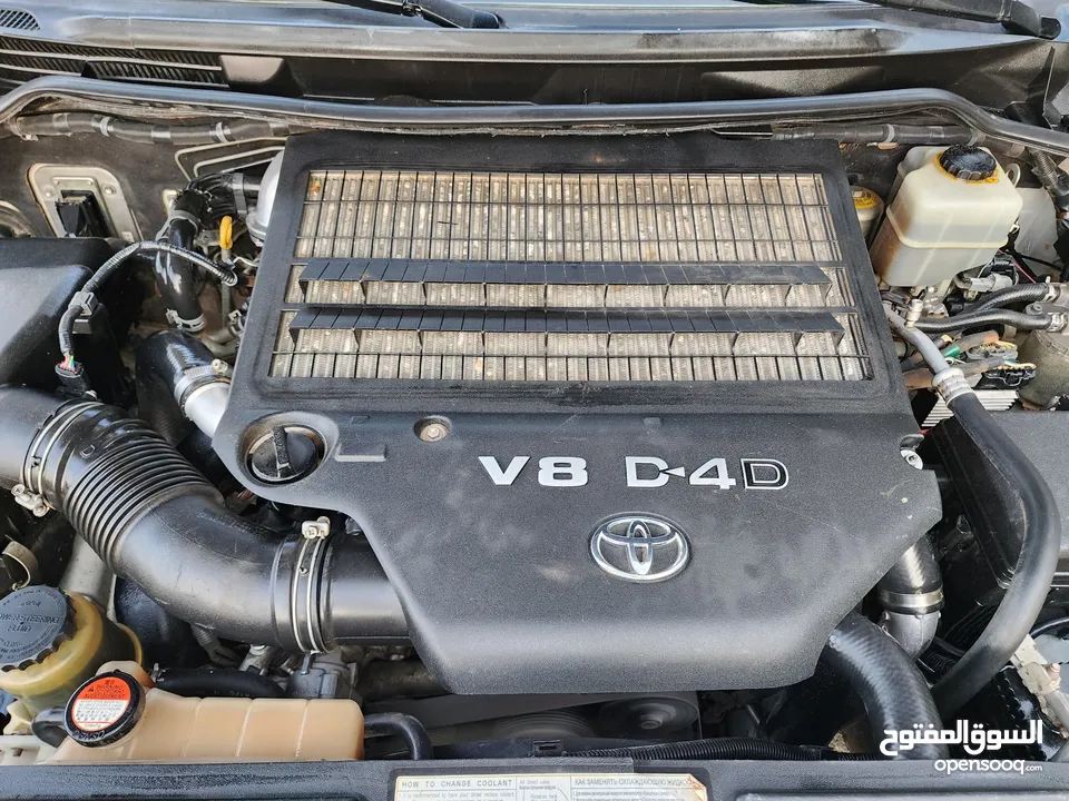 Toyota land cruiser V8  diesel  2016 gcc