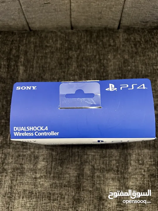 First Class DualShock Controller