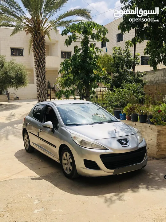 بيجو 207 سكني