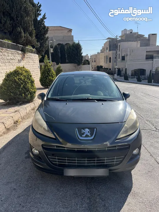 Peugot 207 2012 للبيع