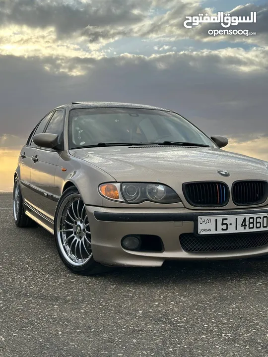 للبيع او اقساط عن طريق بنك العربي الاسلامي BMW E46/ موديل 2000