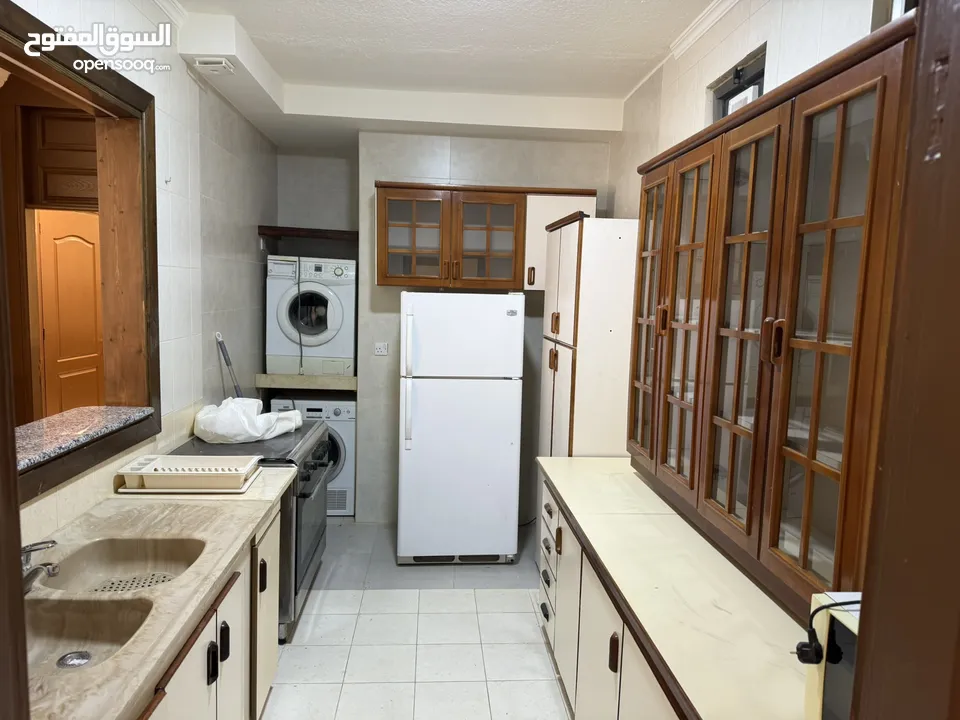 شقة مفروشة للإيجار furnished apartment in abdoun for rent