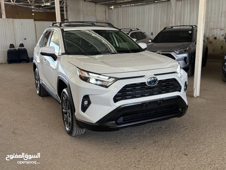 تويوتا راف فور ((2024)) XLE بريميوم، فل كامل، فحص كامل، فورويل، بطارية ليثيوم، حرة، بحالة الوكالة..