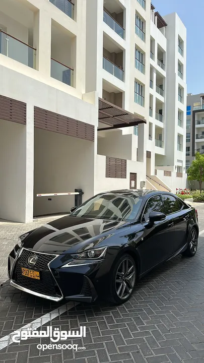 Lexus is300 F 2019 في قمة النظافه