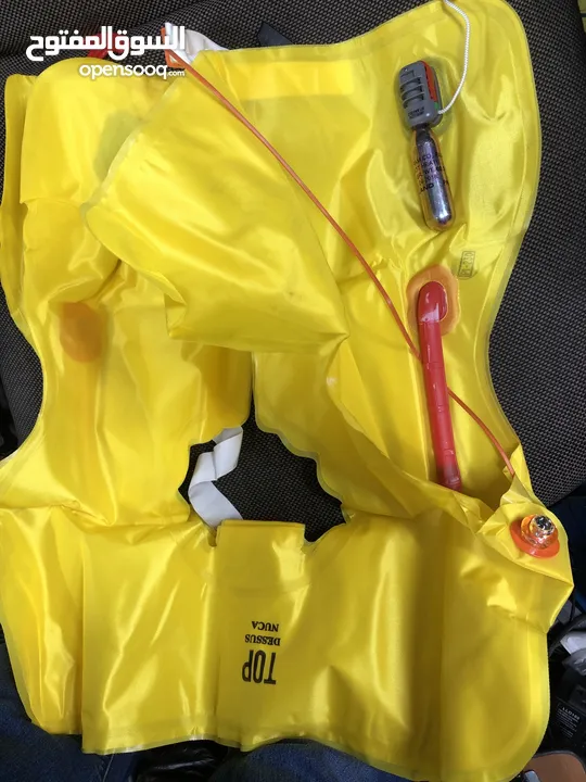 PO723E105PW EAM Life Vest (Display-Art) سترة النجاة